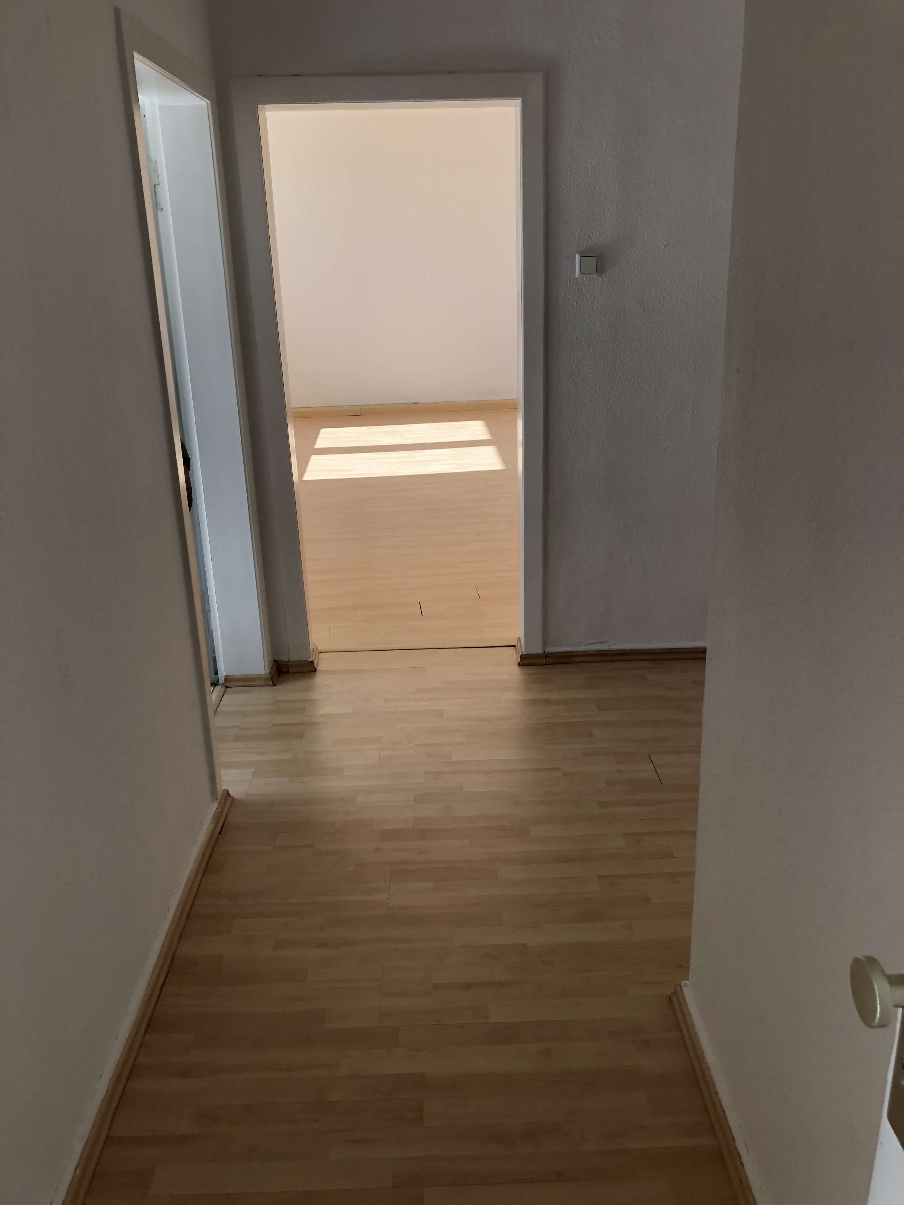 Bochum-Wattenscheid// Schöne helle 2 ZKB-Wohnung (301) zu vermieten