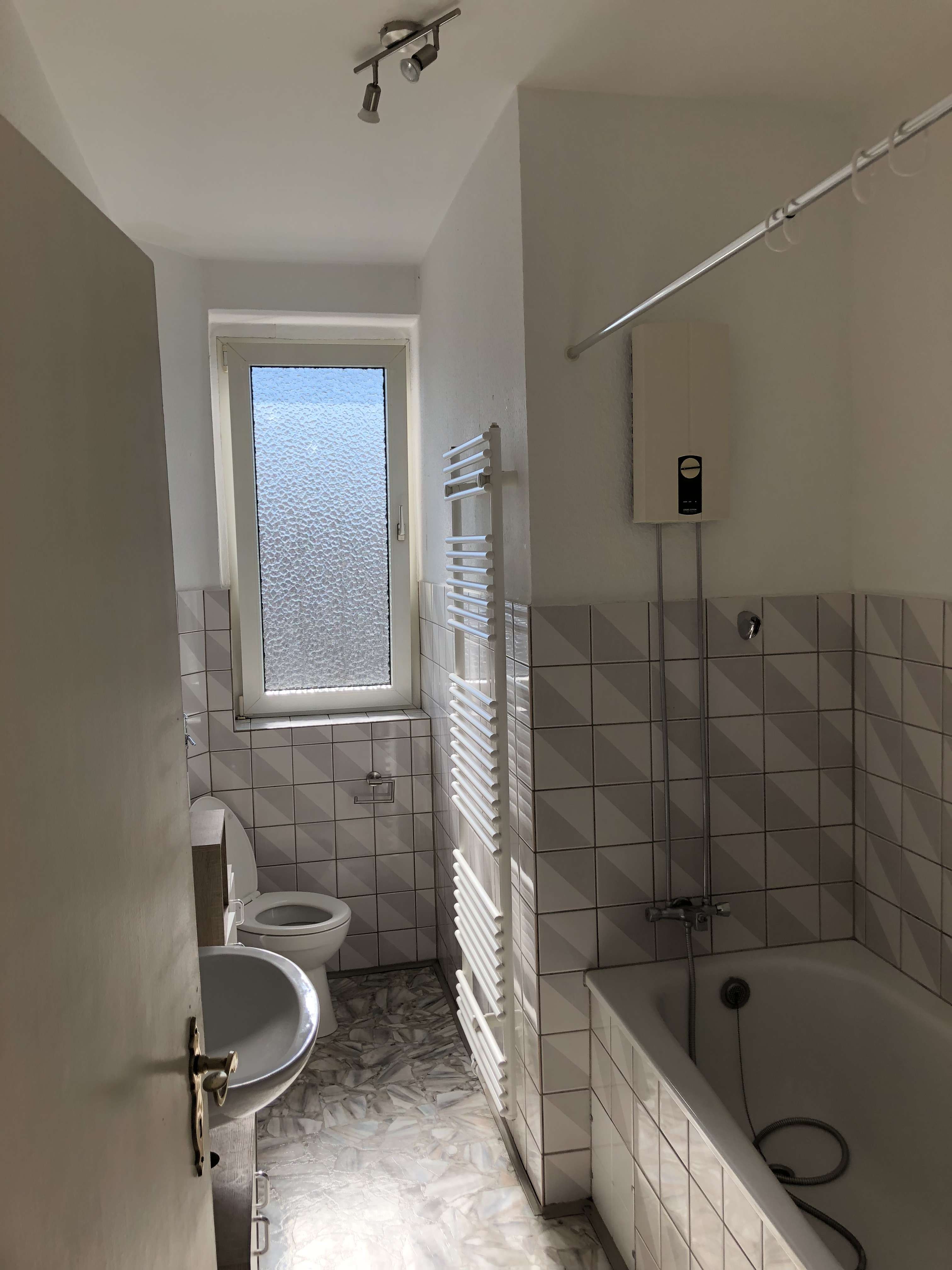 Bochum-Wattenscheid// Schöne helle 2 ZKB-Wohnung (301) zu vermieten