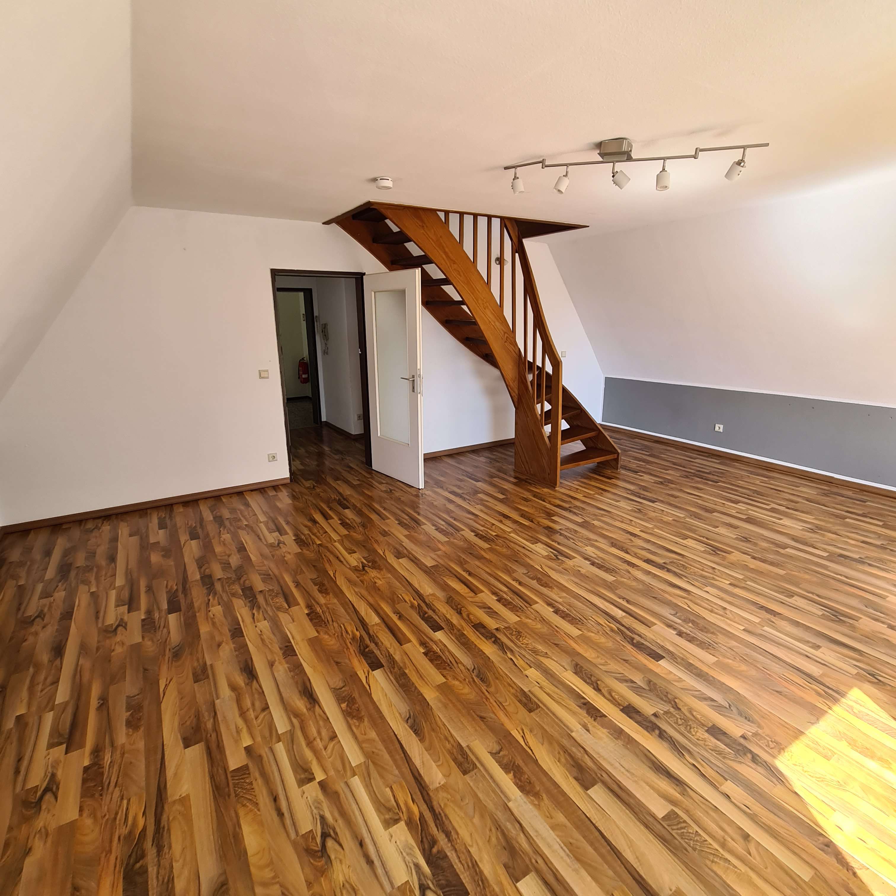 Detmold // Schöne 2-ZKB-Wohnung (302) zu vermieten