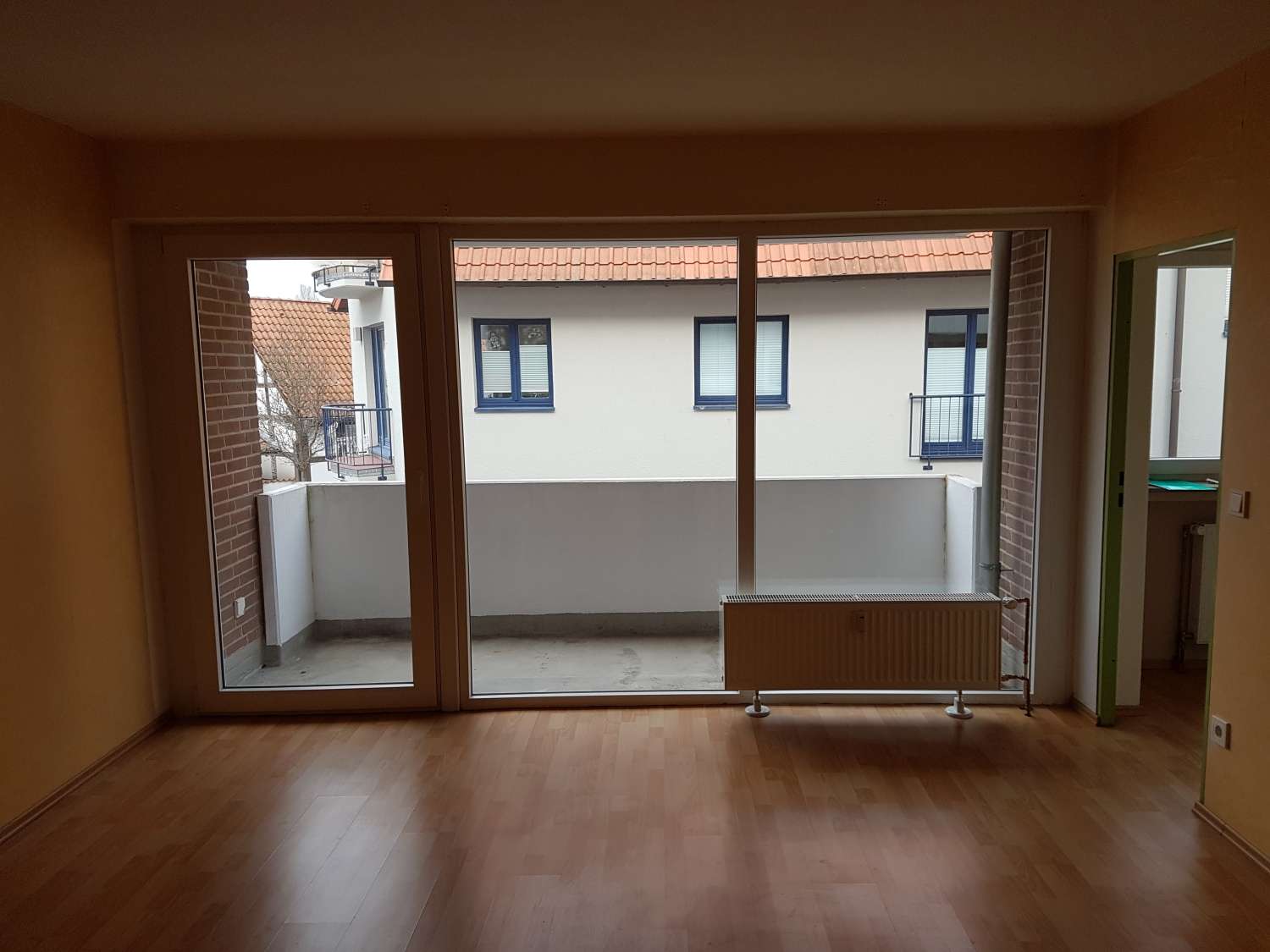 Bückeburg// Schönes helles 1-Zimmer-Appartement (102) zu vermieten