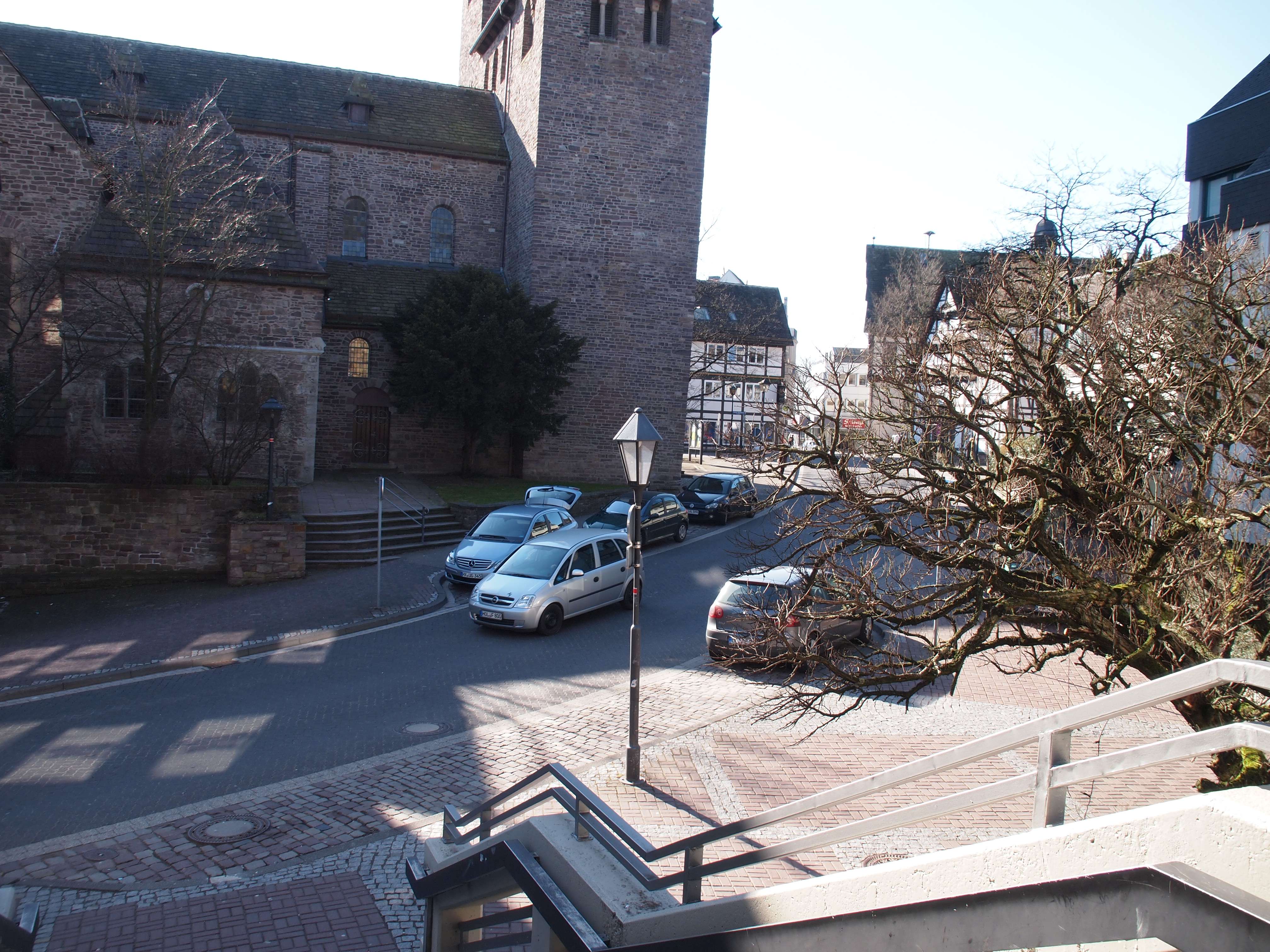 Höxter // Schöne helle 2-ZKB-WHG (207) mit Balkon zu vermieten